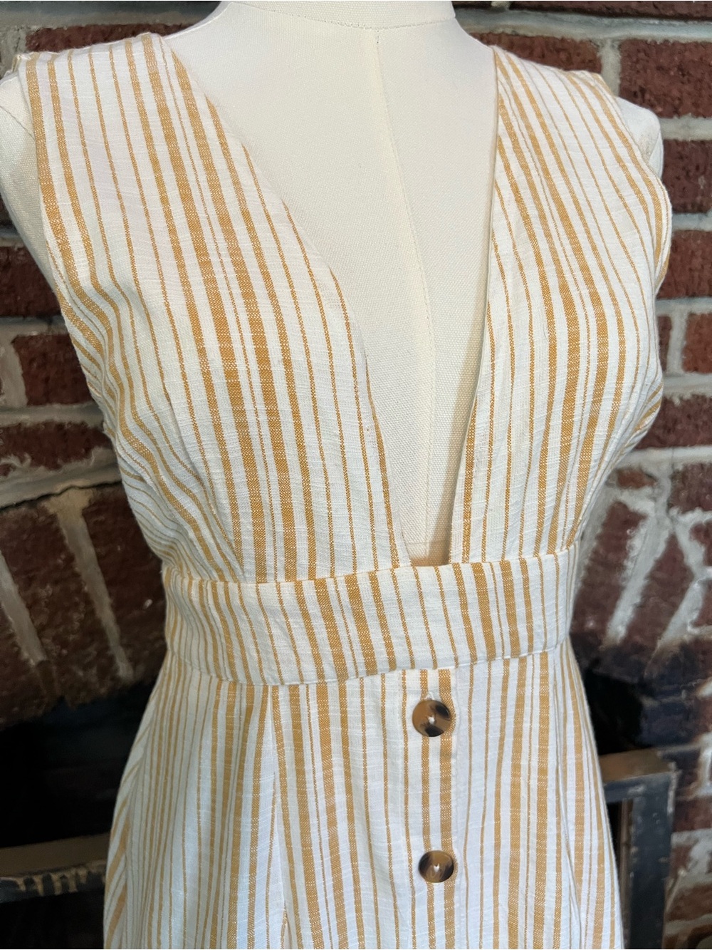 Urban Outfitters Millie Stripe Plunging Linen Button-Through Midi Dress - Picture 2 of 6